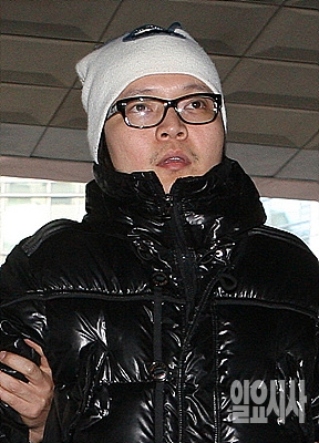 '칩거 중'인 방송인 신정환