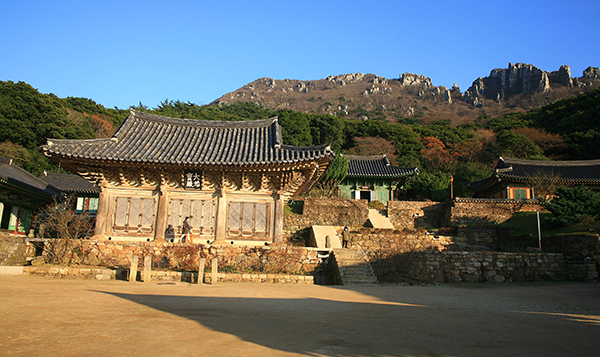 미황사의 전경