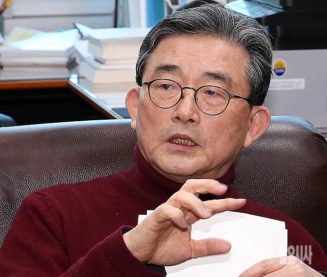 새누리당 이한구 공천관리위원장