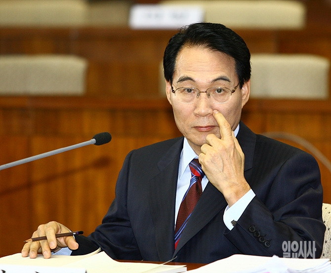 김만복 전 국정원장