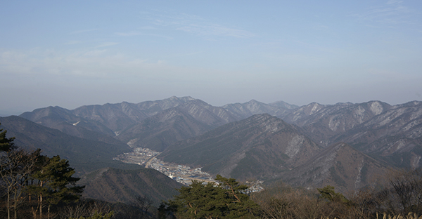 옥마산 활공장에서 바라본 성주산 전경