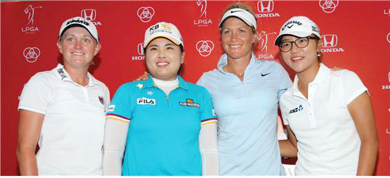 LPGA 선수들을 중심으로 남녀대회 상금차별을 폐지하자는 주장이 계속되고 있다.