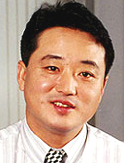 이웅렬 코오롱그룹 회장