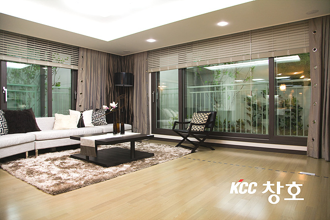 KCC 프라임 이중창