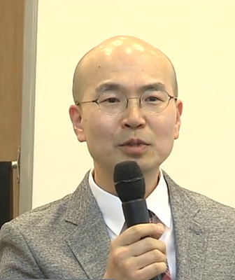 미술품 감별사 이동천 박사 <사진=연합뉴스 TV 화면캡처>