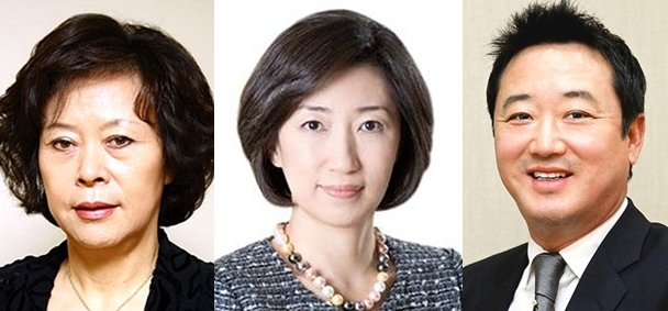 (사진 왼쪽부터) 신영자 롯데장학재단 이사장, 최은영 전 한진해운 회장, 이웅렬 코오롱그룹 회장