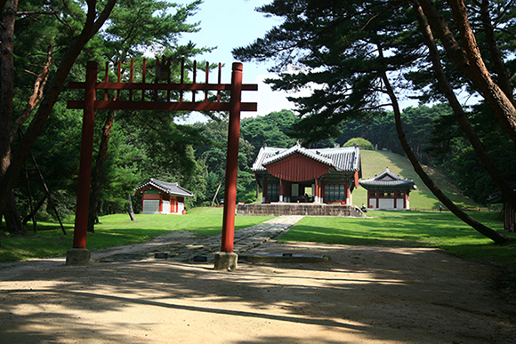 건원릉의 전경