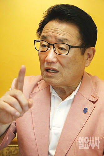 유준상 전 대한롤러경기연맹회장
