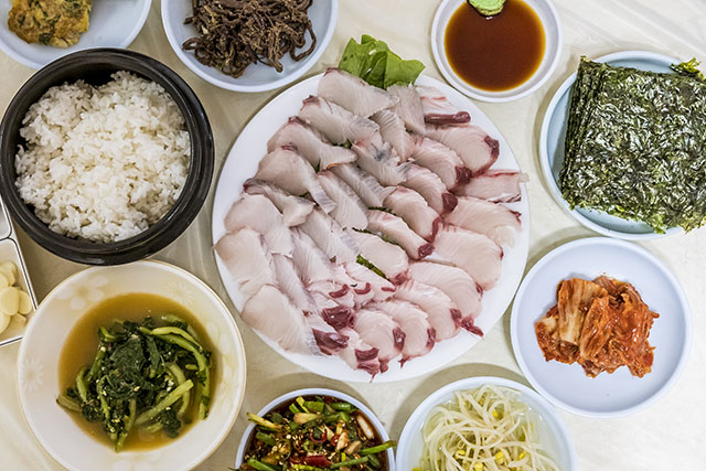 해남의 가을별미 삼치회