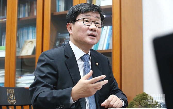 전해철 더불어민주당 의원