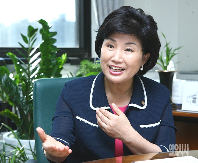 전혜숙 더불어민주당 의원