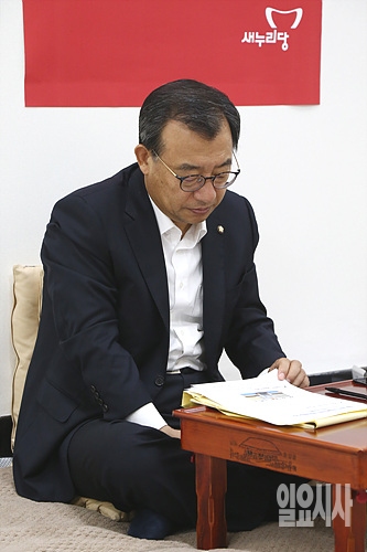 단식 중인 이정현 새누리당 대표