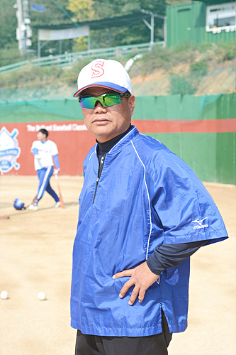 성지고 야구부 한길세 감독