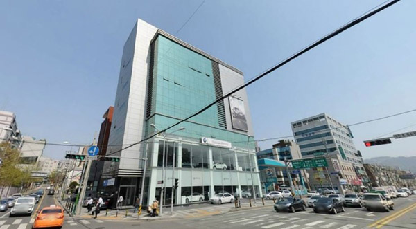 강남의 한 중소형 빌딩