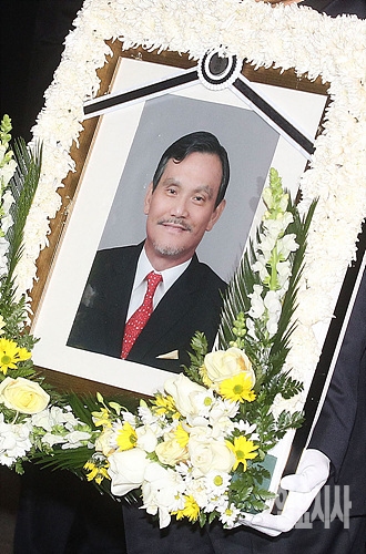 고 김태촌씨 영정