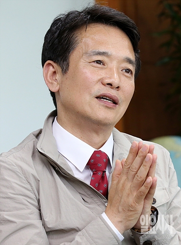 새누리당을 탈당한 남경필 경기도지사