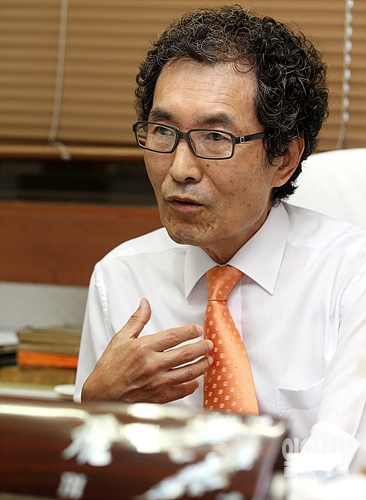 백운비 백운비역리원 원장