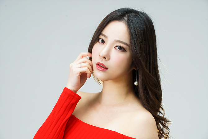 당돌한 신예 신나라 <사진=리치월드>