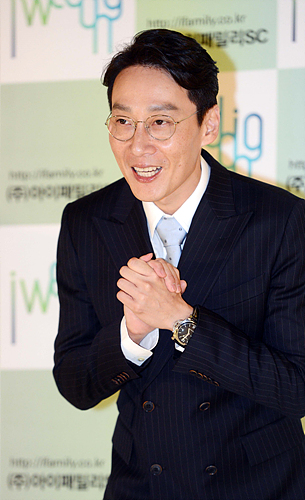 '진행 논란'을 불러 일으켰던 방송인 이휘재