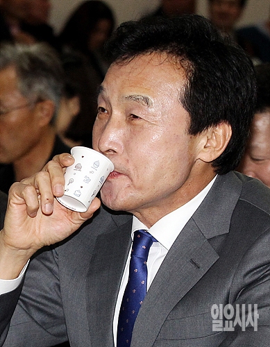 손학규 전 더불어민주당 대표