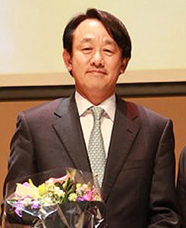 이병건 전 녹십자홀딩스 대표