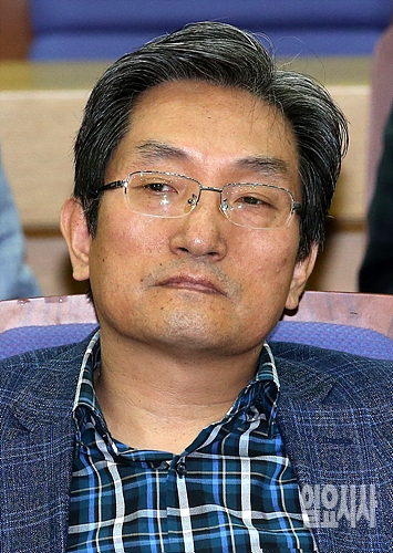 조직본부장을 맡고 있는 노영민 전 의원