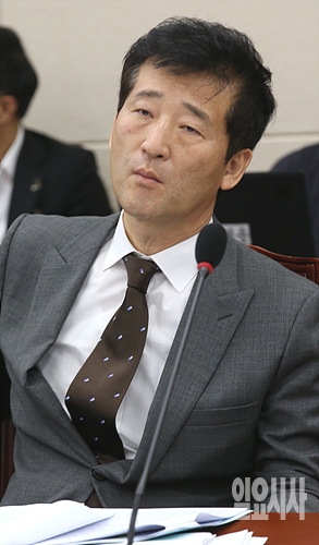 더불어민주당 탈당을 선언한 최명길 의원