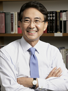 홍석조 BGF리테일 회장