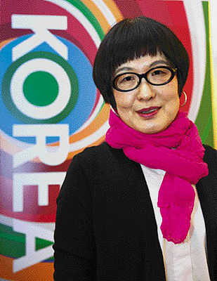 김혜순 시인