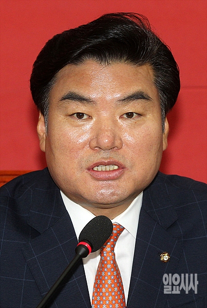 친박계 원유철 전 자유한국당 원내대표