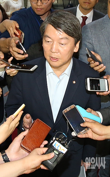 안철수 전 국민의당 상임공동대표
