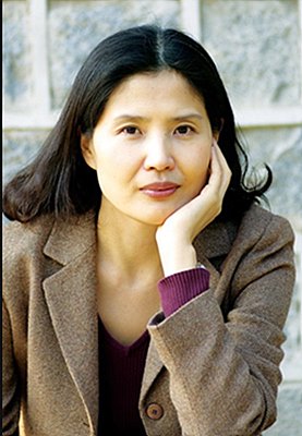 최영미 시인