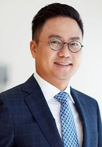 홍정국 부사장