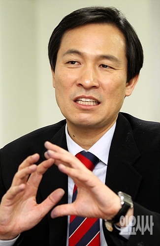 우상호 더불어민주당 의원