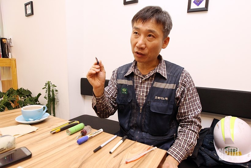 <일요시사>와 인터뷰 갖는 이상규 전 의원