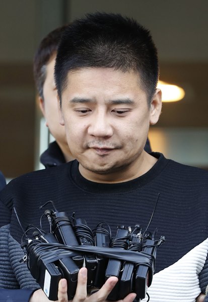 현장 검증 중인 어금니아빠 이영학