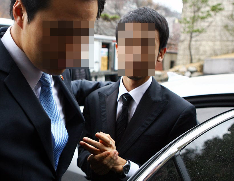 기자회견 참석하는 고 장자연 소속사 대표 유모씨