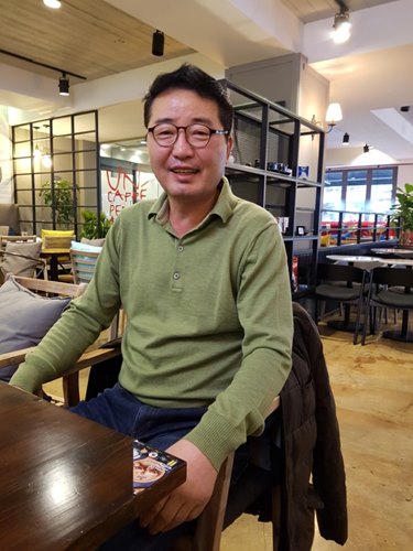 이경석 전 LIG 그레이터스 감독