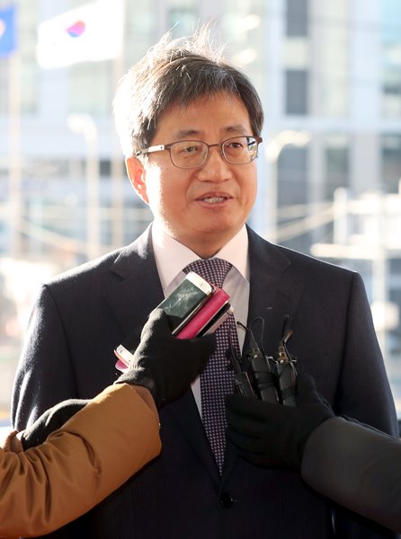 김명수 대법원장