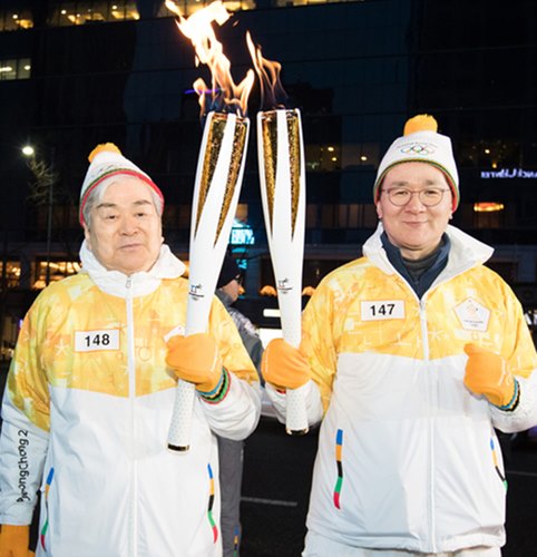 조양호 한진그룹 회장(사진 왼쪽)과 조원태 대한항공 사장
