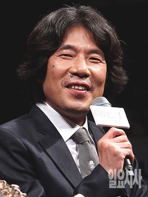 배우 오달수
