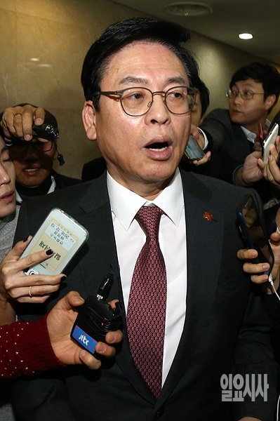 정우택 자유한국당 의원