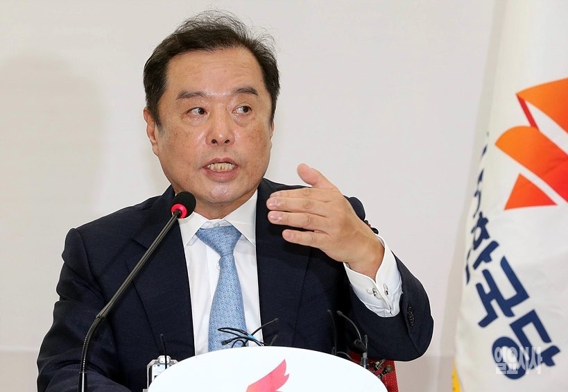 김병준 자유한국당 혁신비상대책위원장