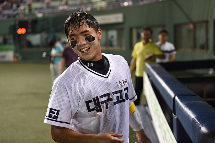공수겸장 외야수 대구고 옥준우 선수