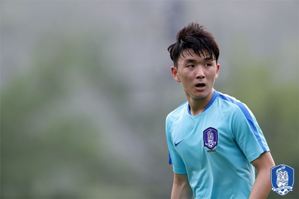 금메달 황인범 조기 전역 (사진: 대한축구협회 제공)