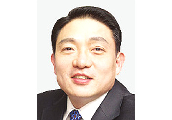 윤재승 대웅제약 회장