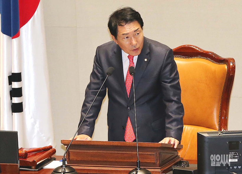 안상수 국회 예산결산특별위원장