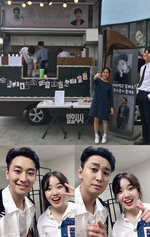 '신과함께' 주지훈 김향기 (사진: 정우성 SNS)