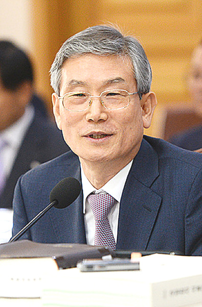 고영한 전 대법관