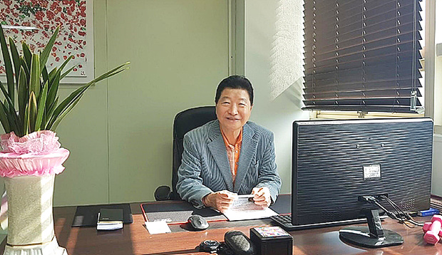 최근 변호사 사무실 개업한 안상수 전 창원시장